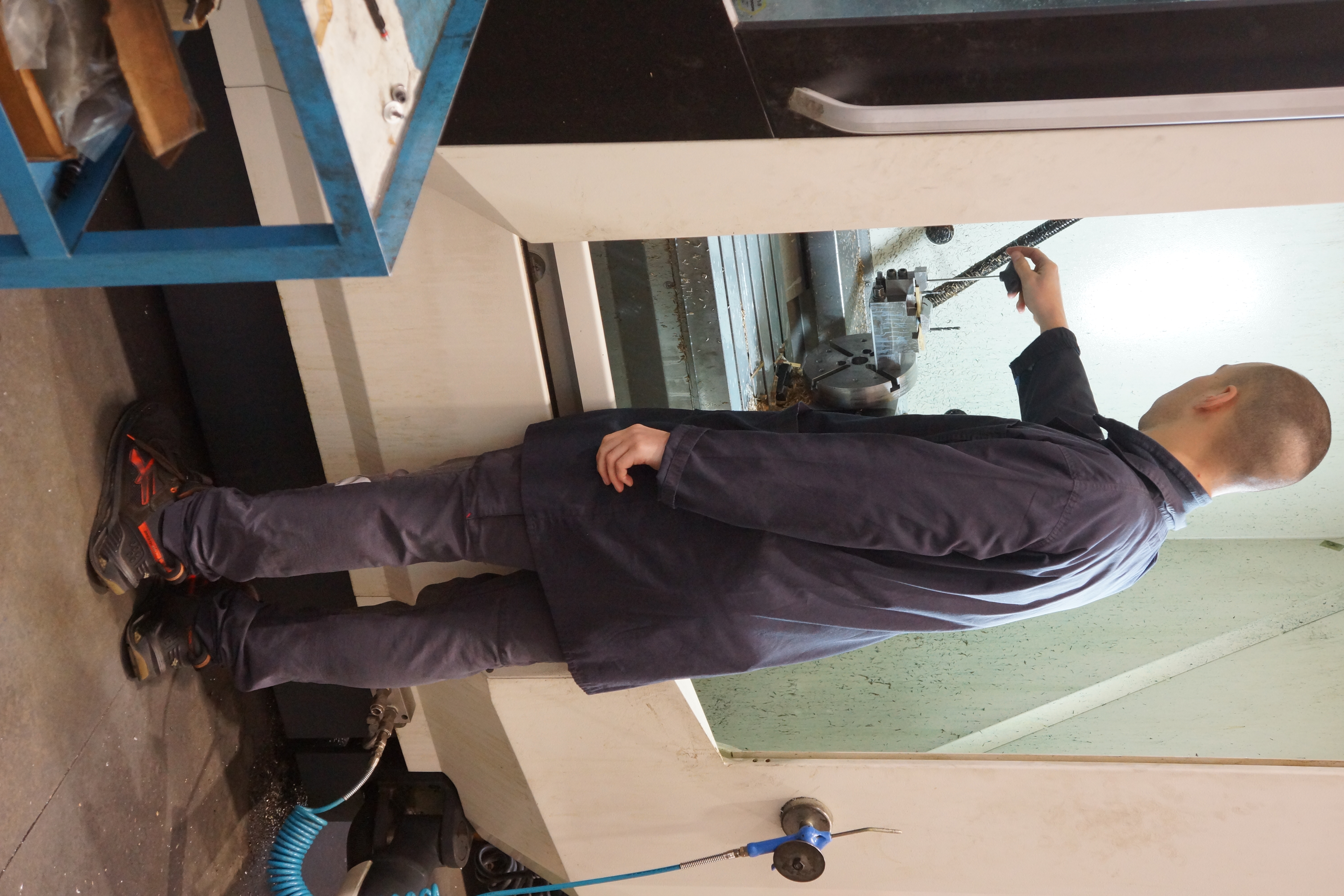 Postazione di lavoro CNC - DSC04433